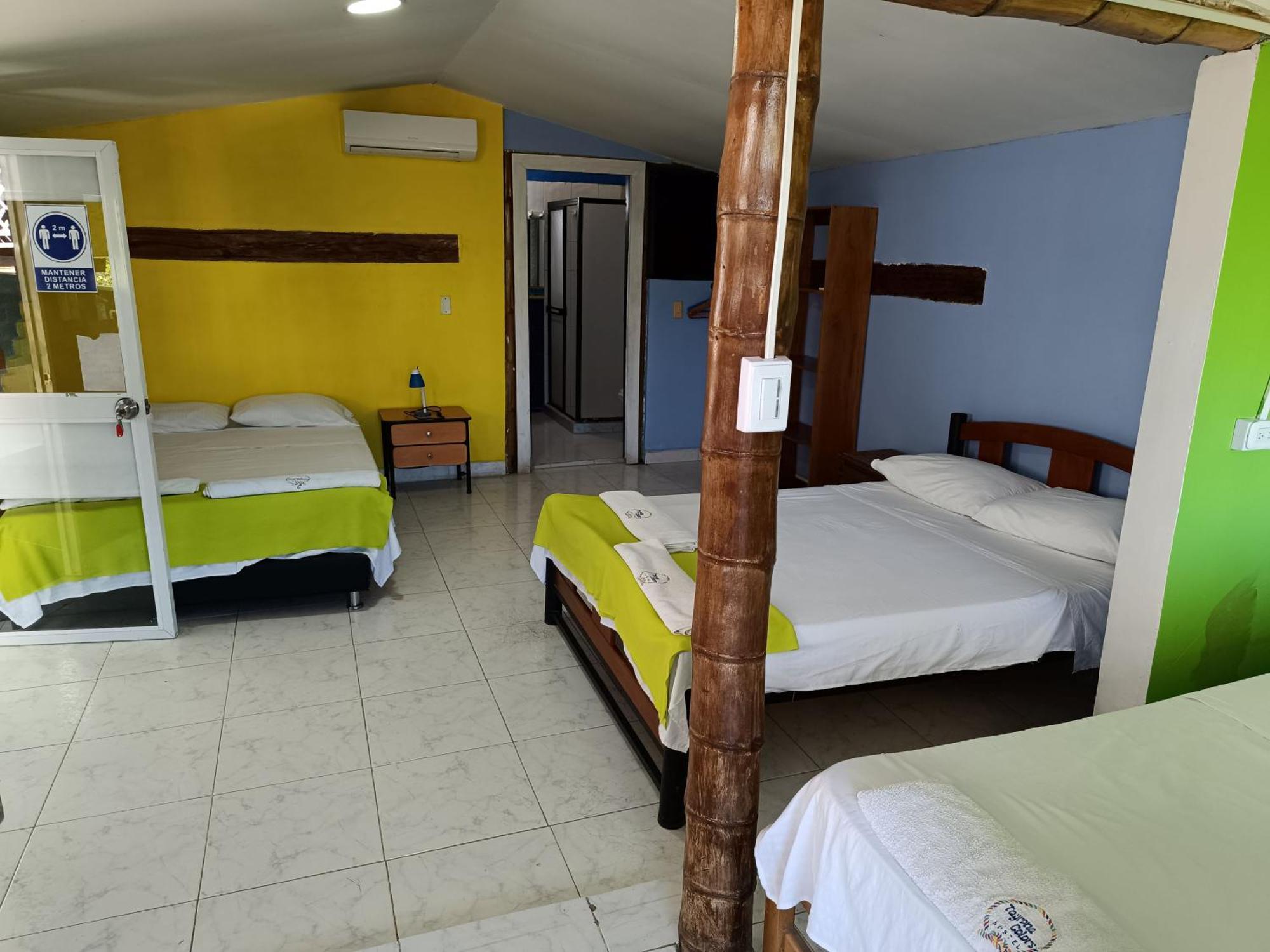 Tayrona Colors Hostel Taganga Exteriör bild