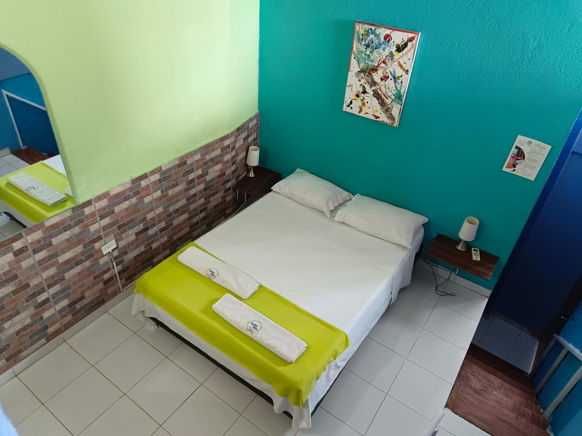 Tayrona Colors Hostel Taganga Exteriör bild